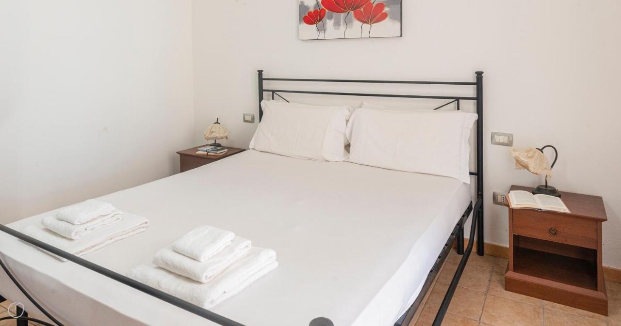 Domo Galante Apartment Alghero Bagian luar foto