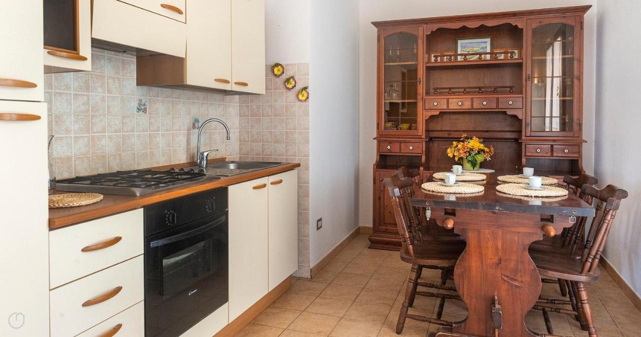 Domo Galante Apartment Alghero Bagian luar foto